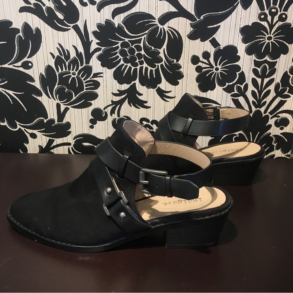 Indigo Rd. Ankled Booties